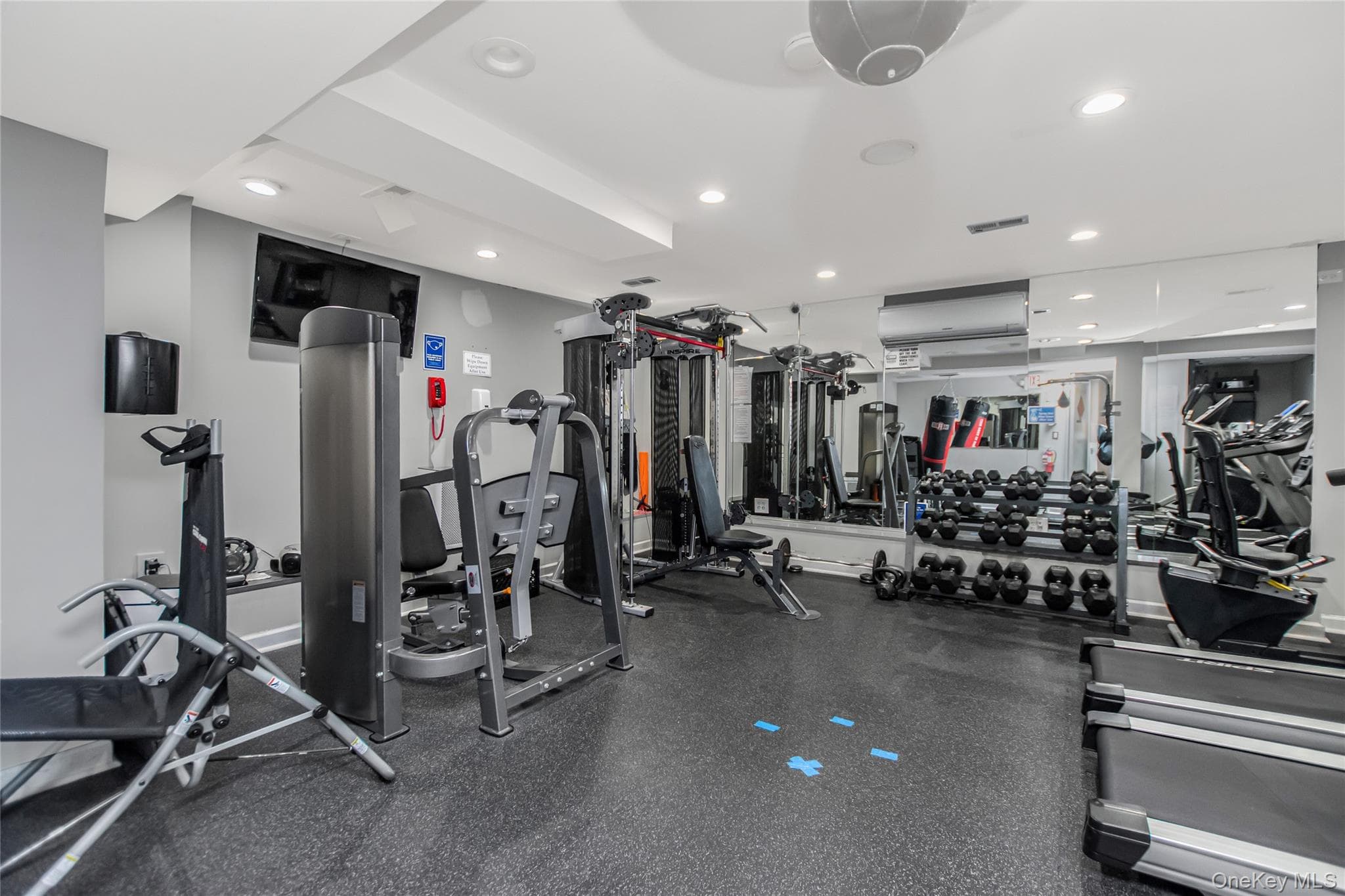 1874 Pelham Parkway Unit: 4A thumbnail 17