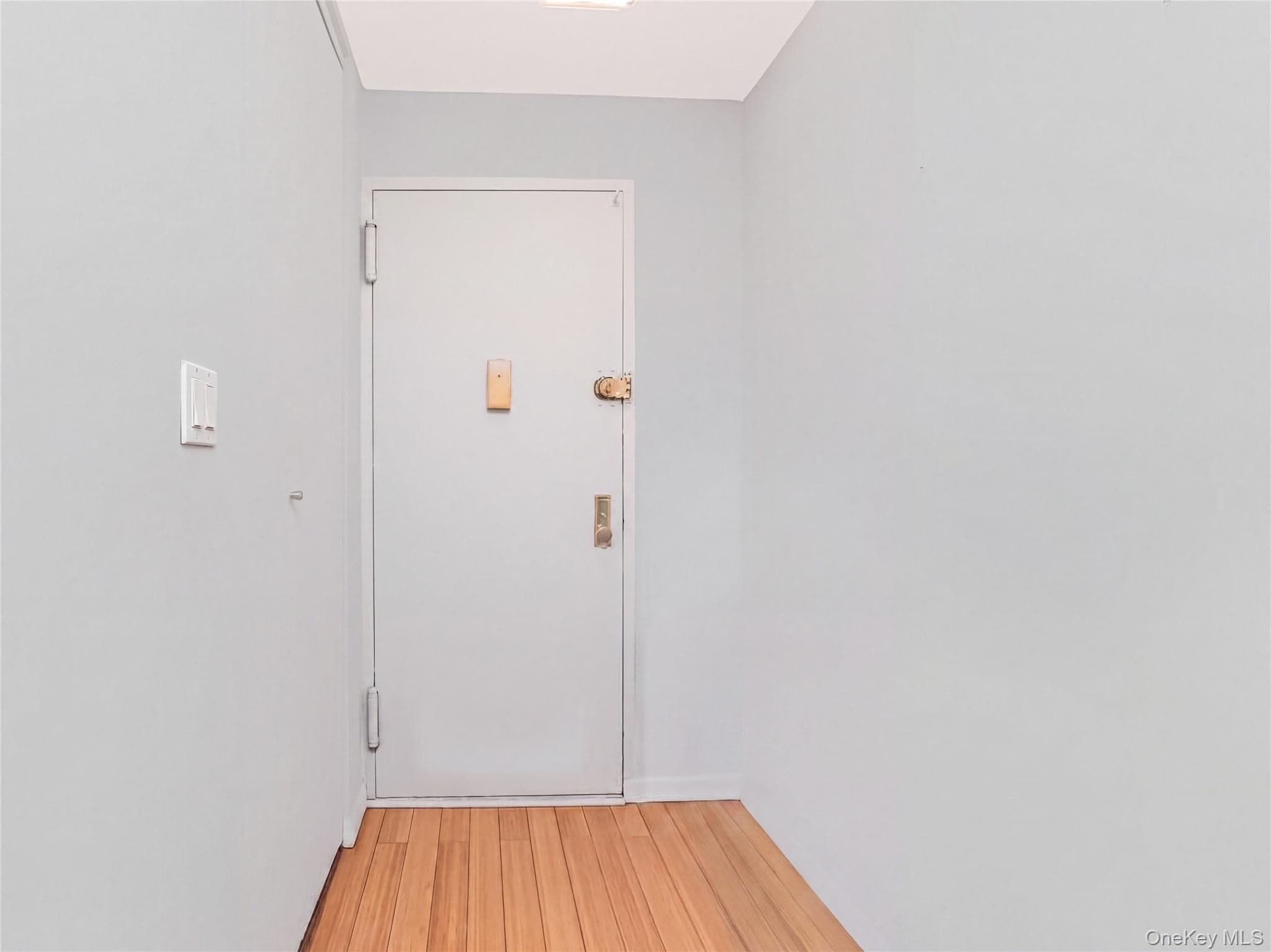 1874 Pelham Parkway Unit: 4A thumbnail 6