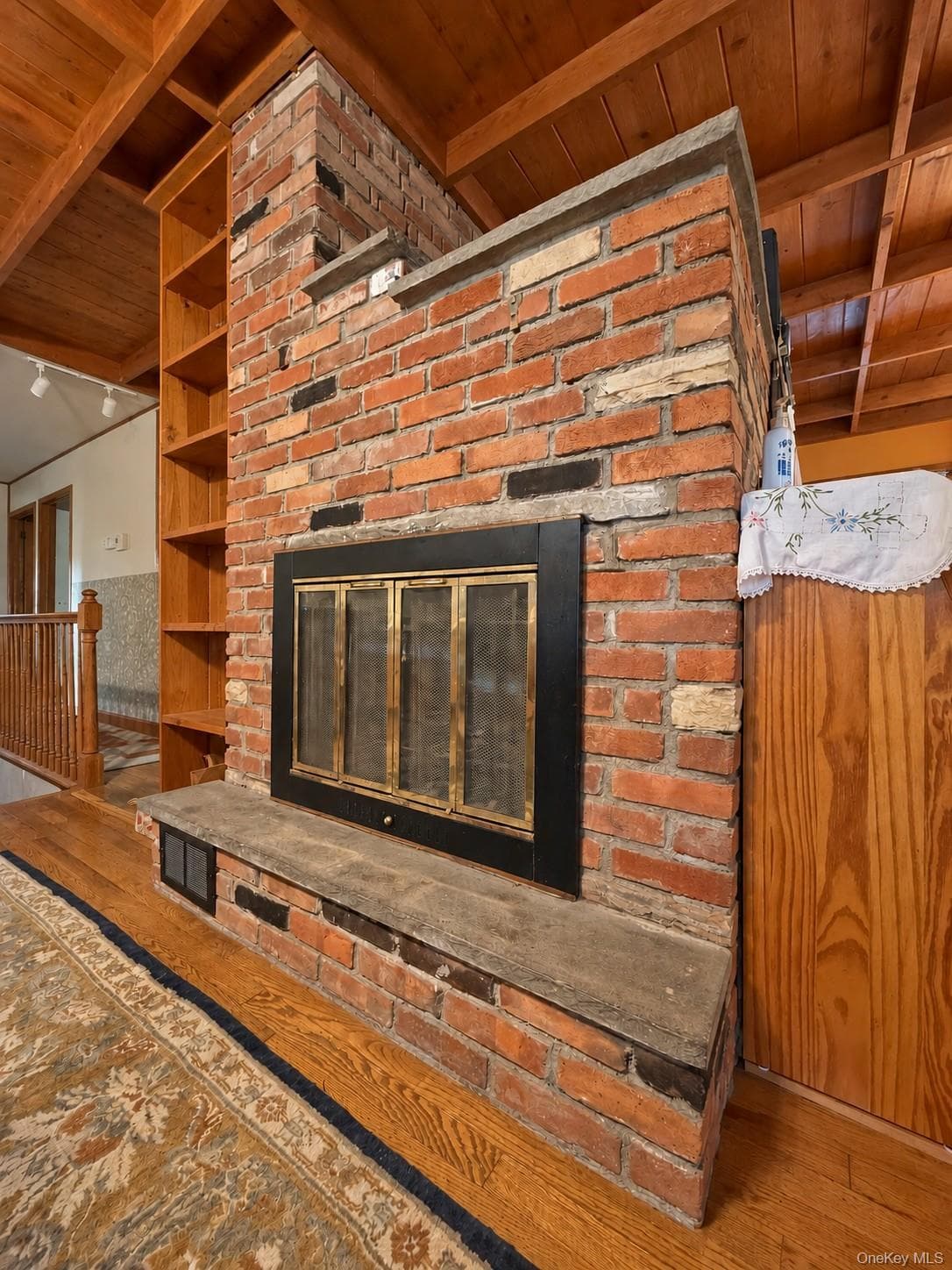 56 Columbia Drive thumbnail 17
