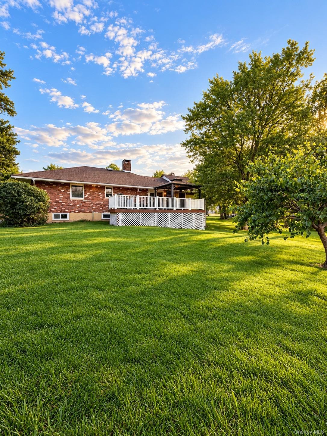 56 Columbia Drive thumbnail 10
