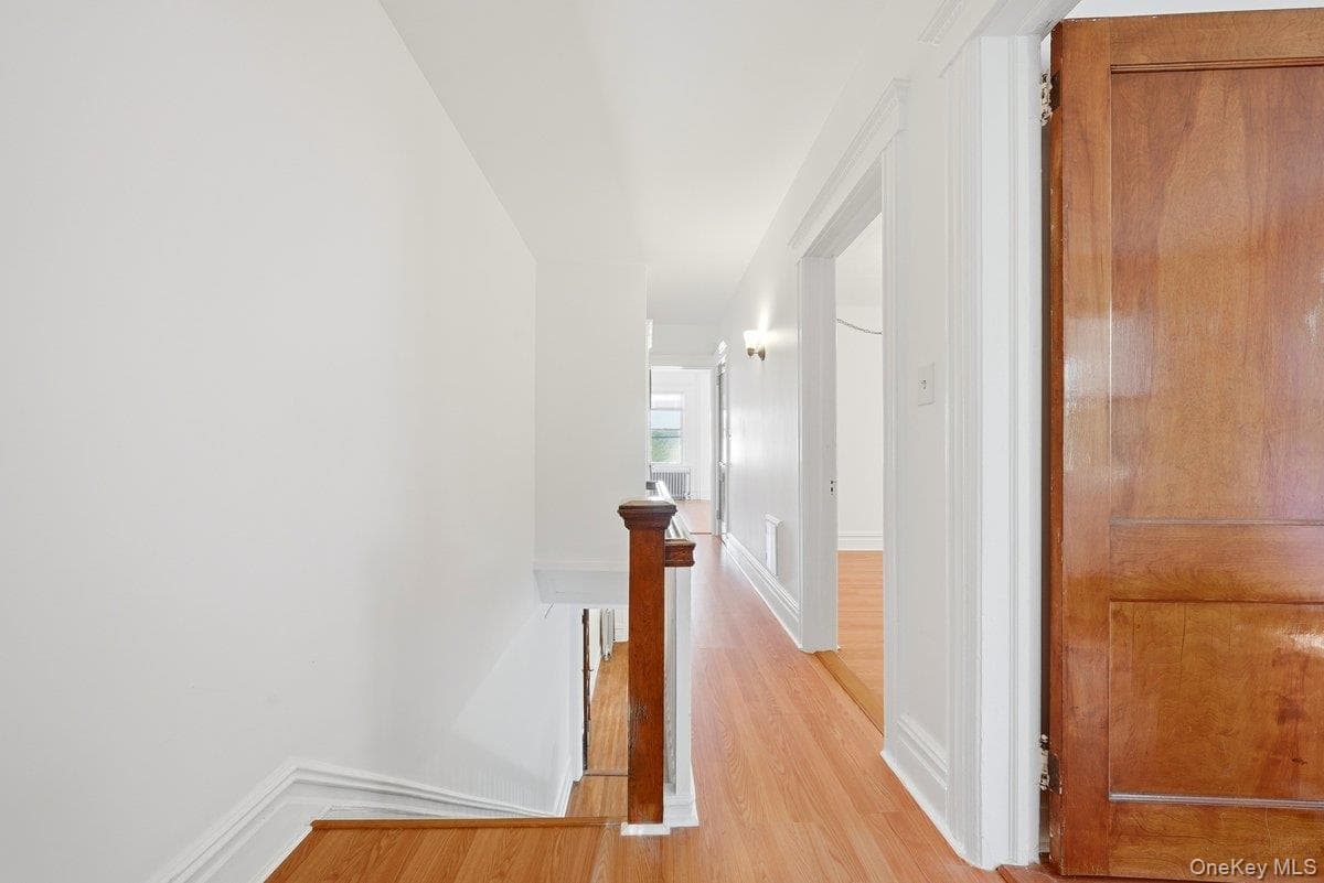 158 Hillside Avenue thumbnail 15