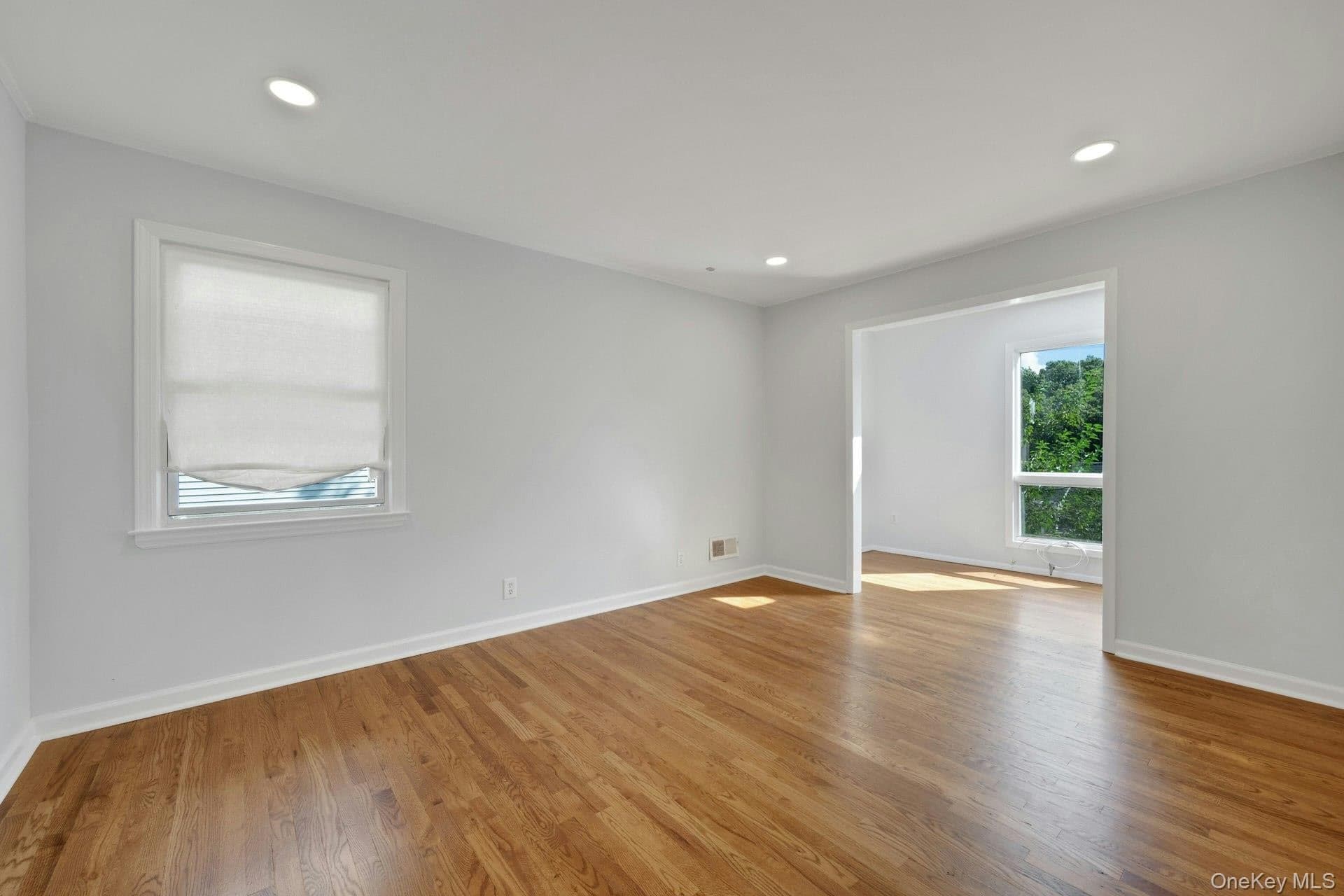 22 Somerset Drive thumbnail 16
