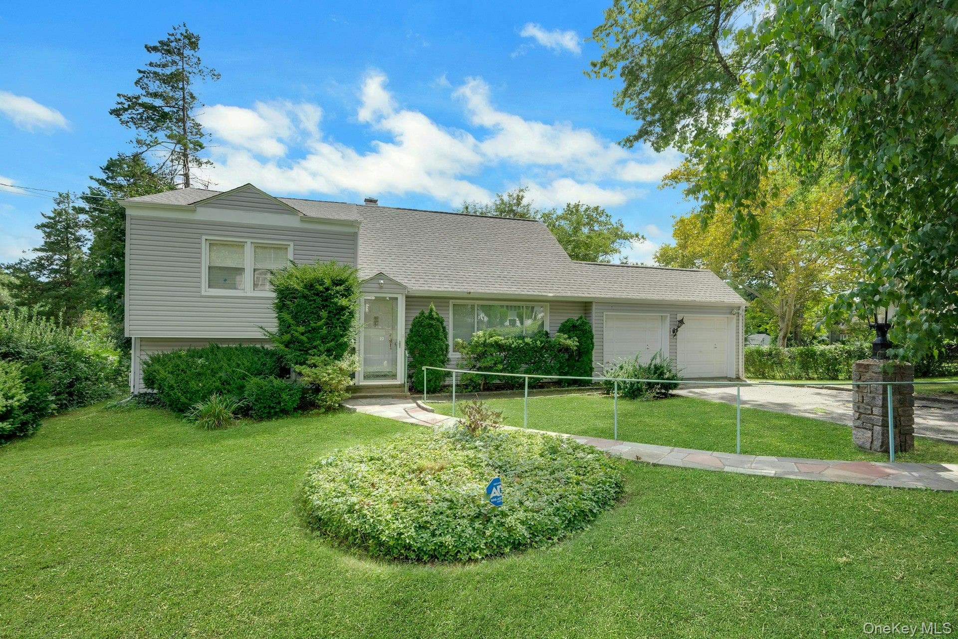 22 Somerset Drive thumbnail 2