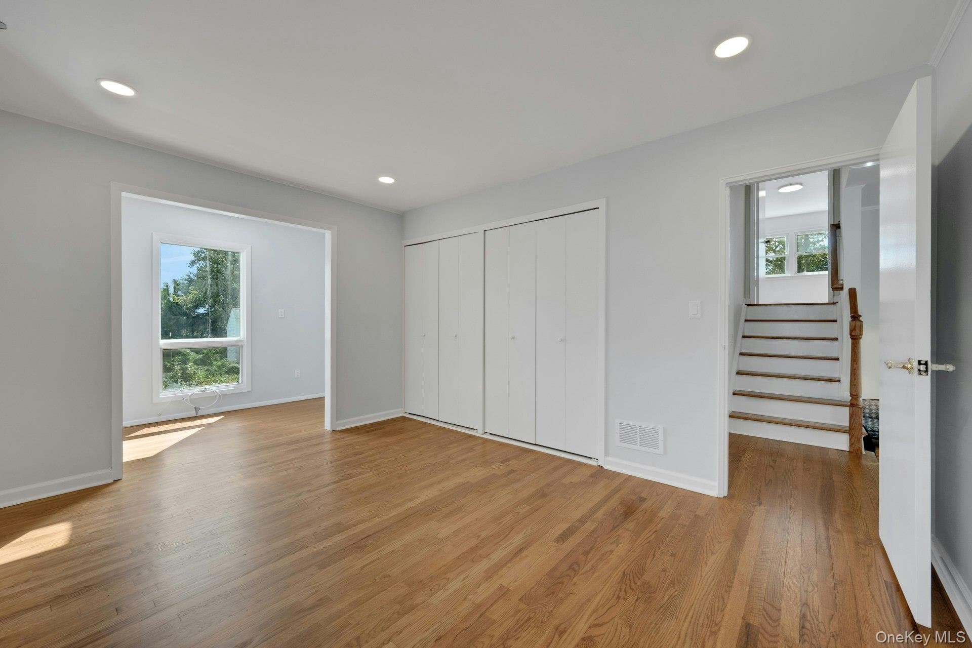 22 Somerset Drive thumbnail 17