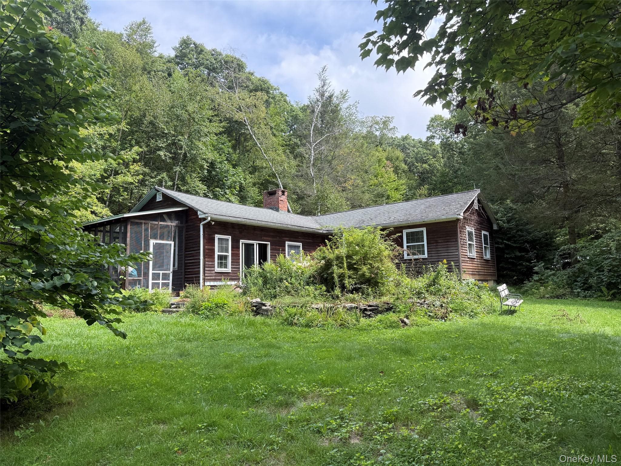 85 Bella Vista Road photo 1