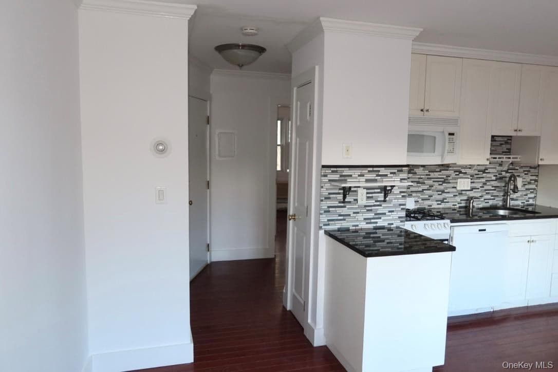 28 Barker Street Unit: C-2 thumbnail 11