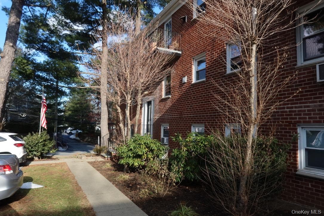 28 Barker Street Unit: C-2 thumbnail 4