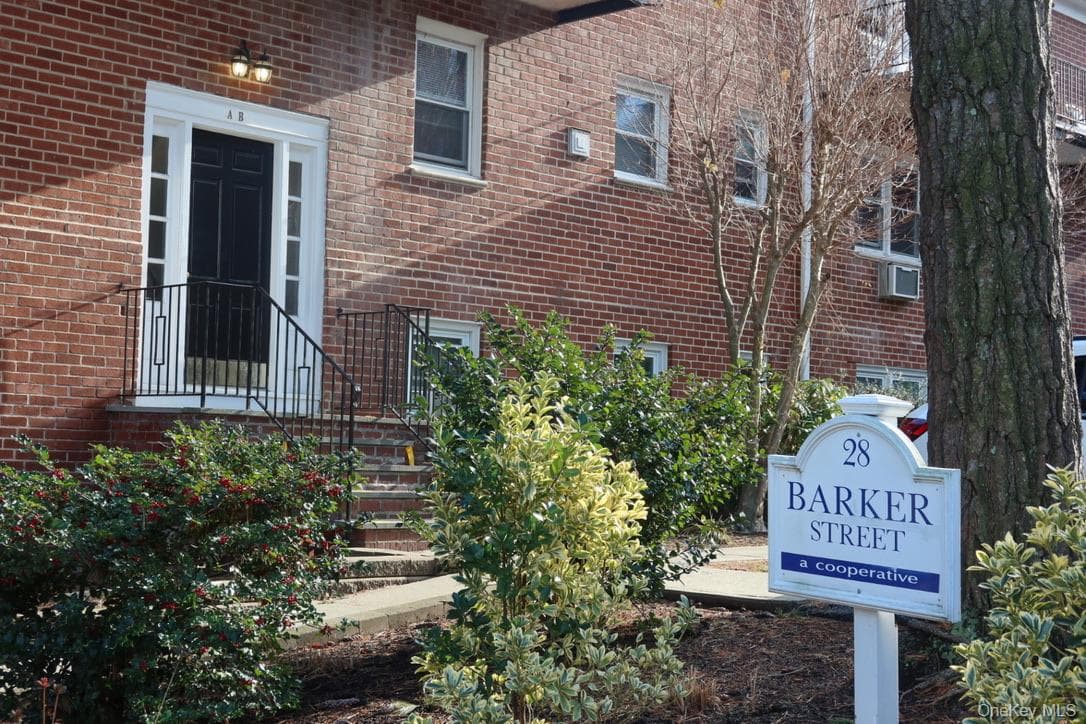 28 Barker Street Unit: C-2 thumbnail 3