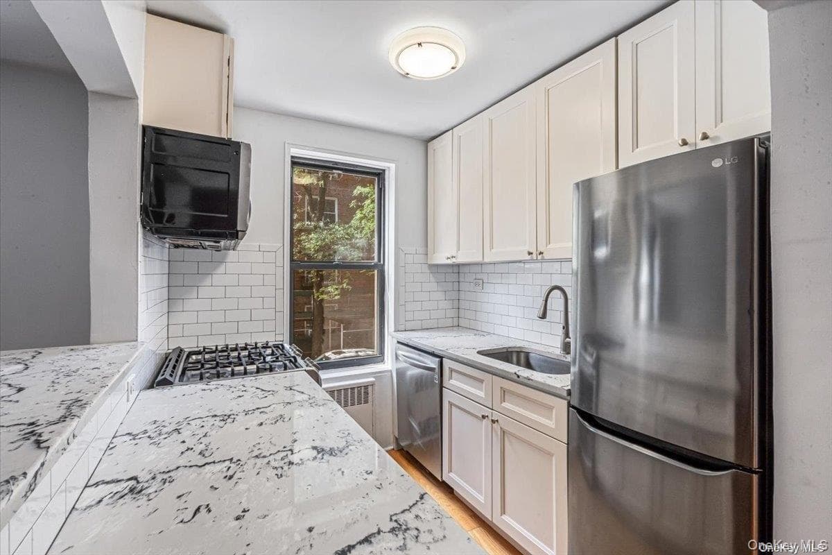 90-11 35 Avenue Unit: 1D thumbnail 6