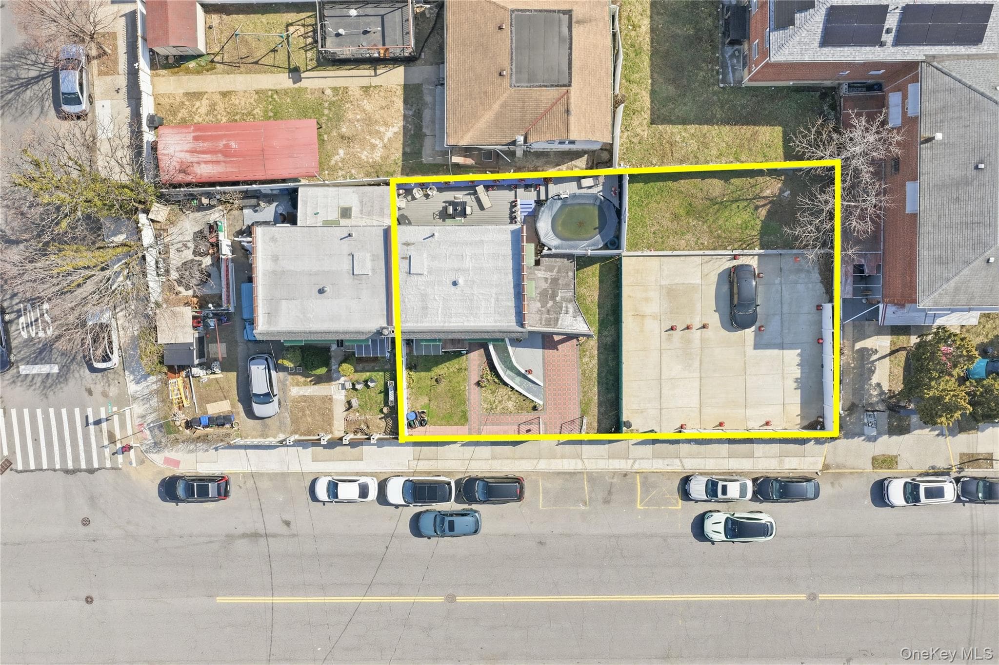 2864 Dewey Avenue thumbnail 2