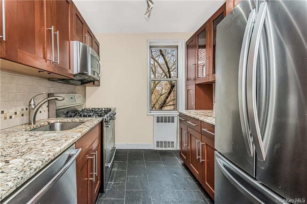 5610 Netherland Avenue Unit: 5G thumbnail 2