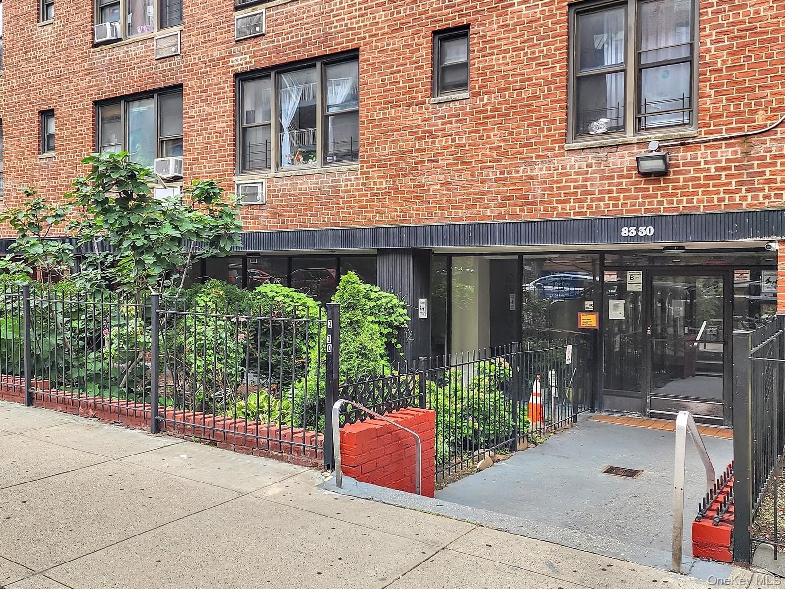 83-30 Vietor Avenue Unit: 716, Elmhurst