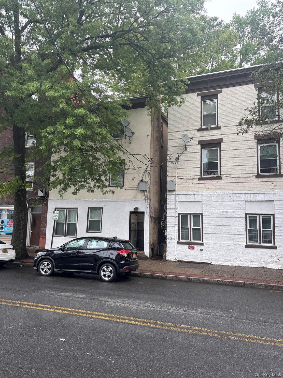 93 Ferris Avenue thumbnail 2