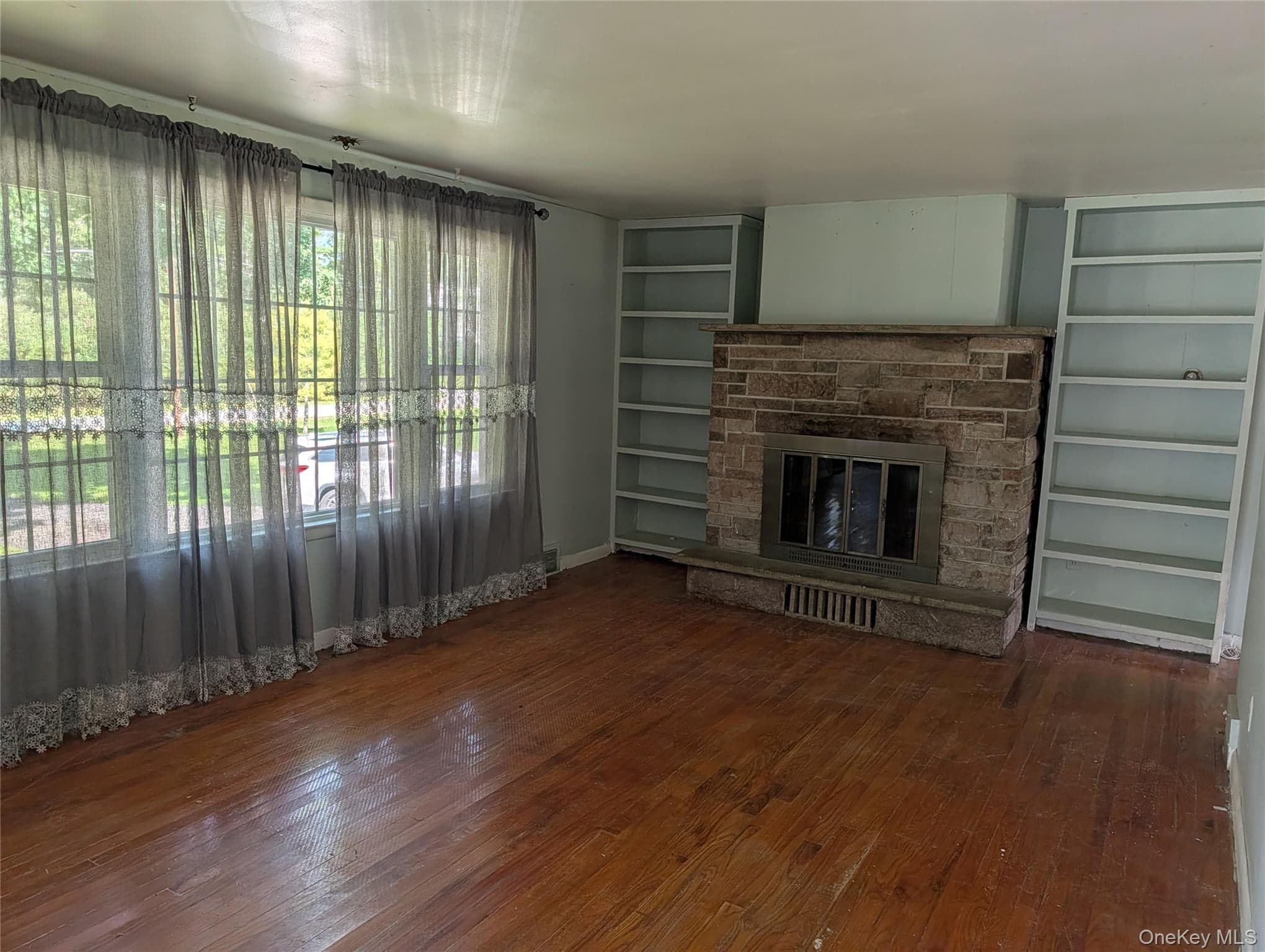 6 White Oak Terrace thumbnail 6