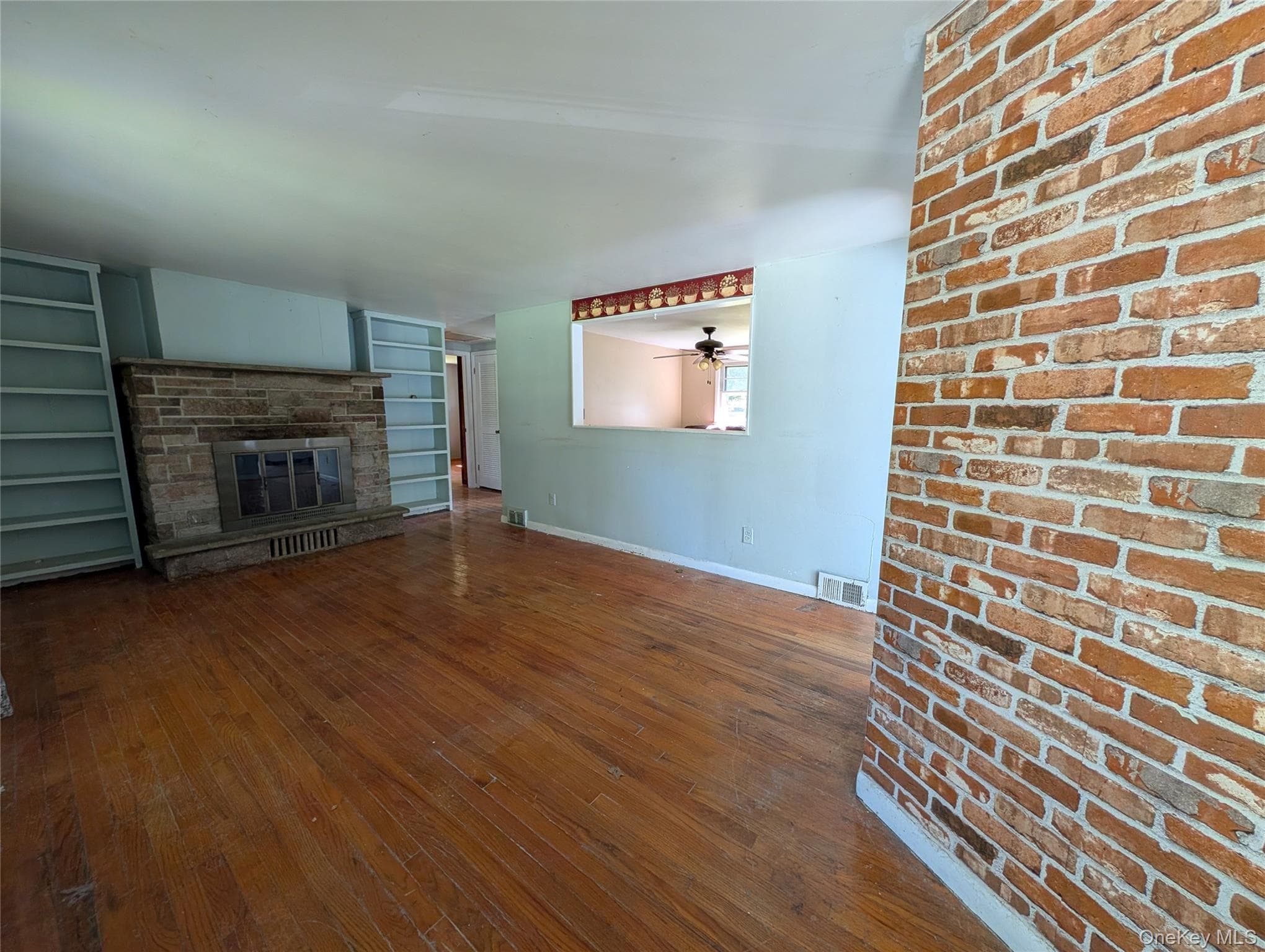 6 White Oak Terrace thumbnail 5