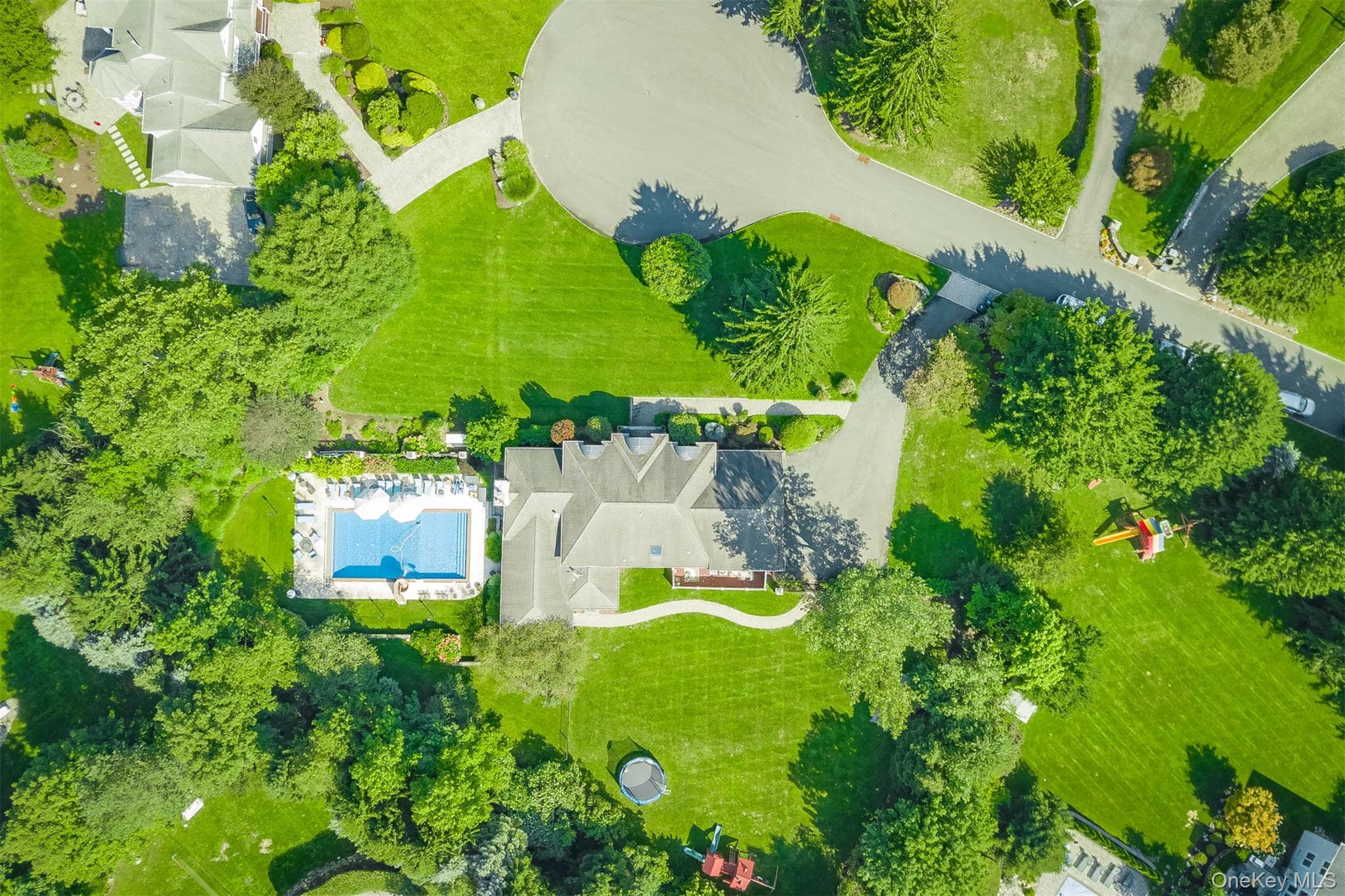 10 Cobblestone Farm Court thumbnail 30
