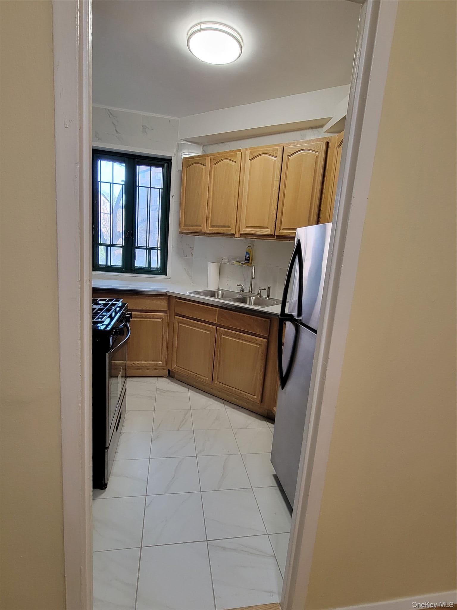 1503 Metropolitan Avenue Unit: 2F thumbnail 11
