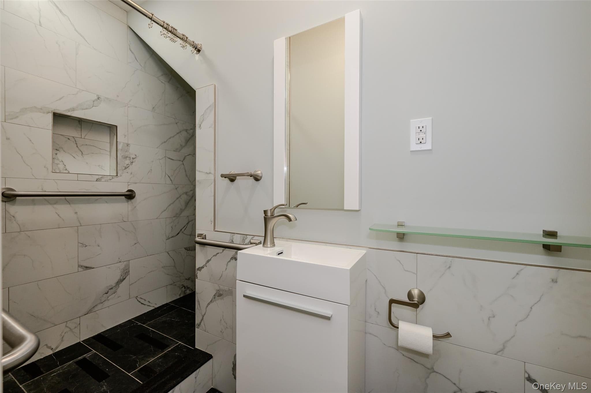 7008 Coral Reef Way Unit: A thumbnail 11