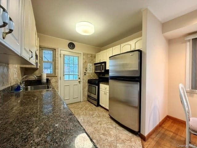392 Coleridge Street thumbnail 12