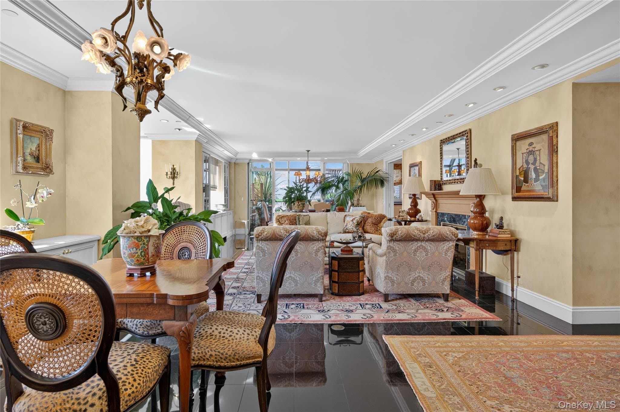 111 Cherry Valley Avenue Unit: PH4 thumbnail 6