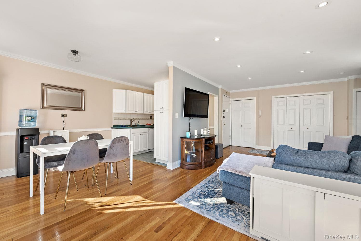 5730 Mosholu Avenue Unit: 4F thumbnail 7
