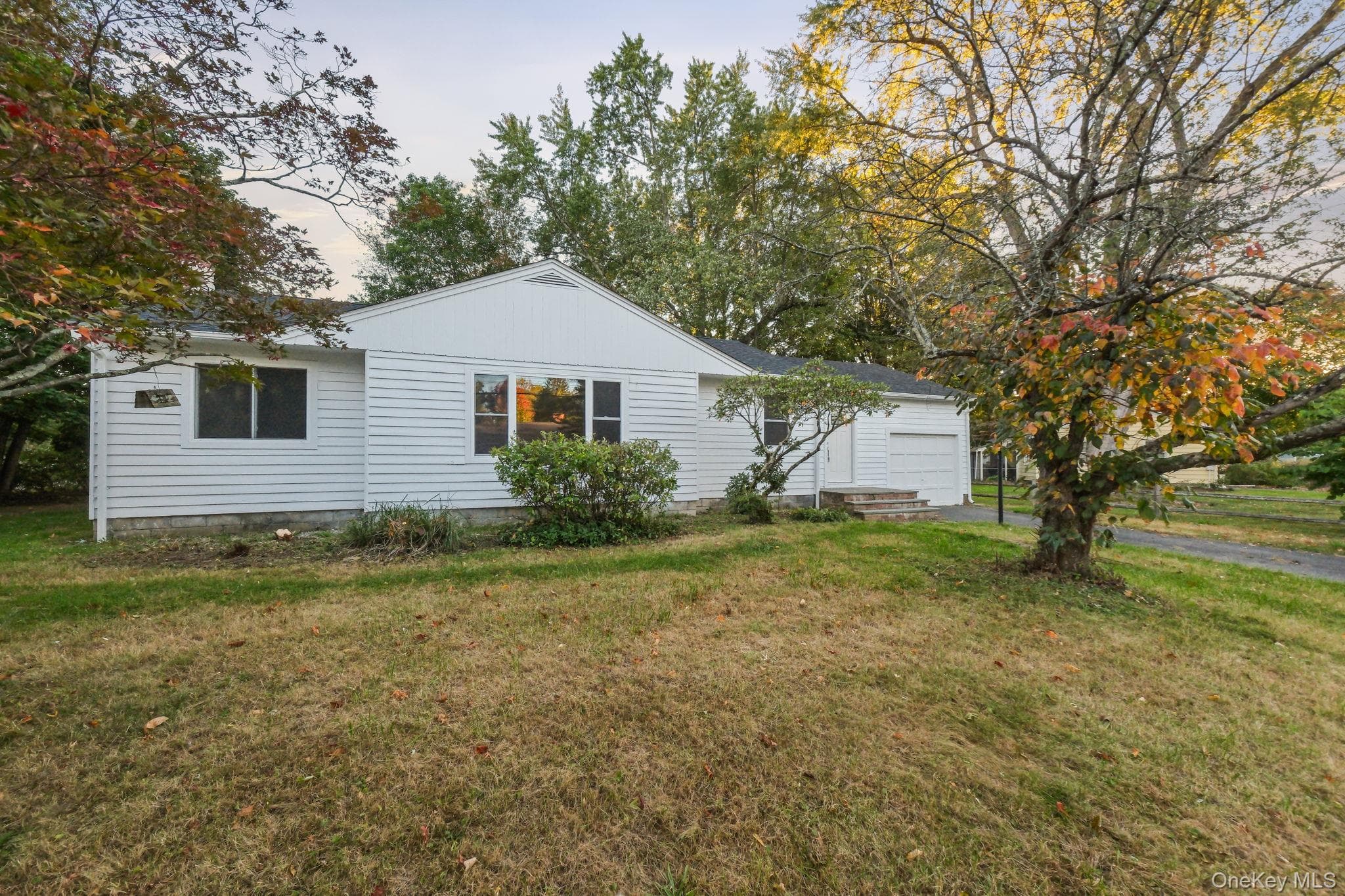 16 Knollwood Road, Rhinebeck