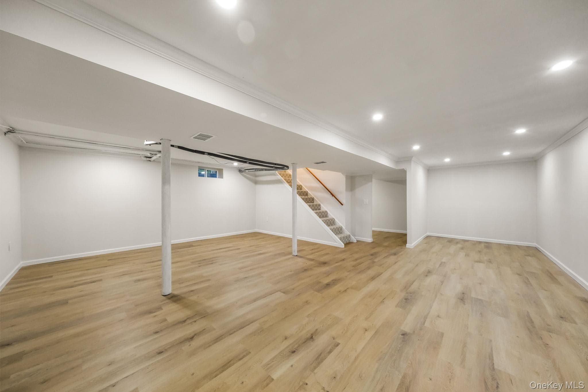 16 Knollwood Road thumbnail 24