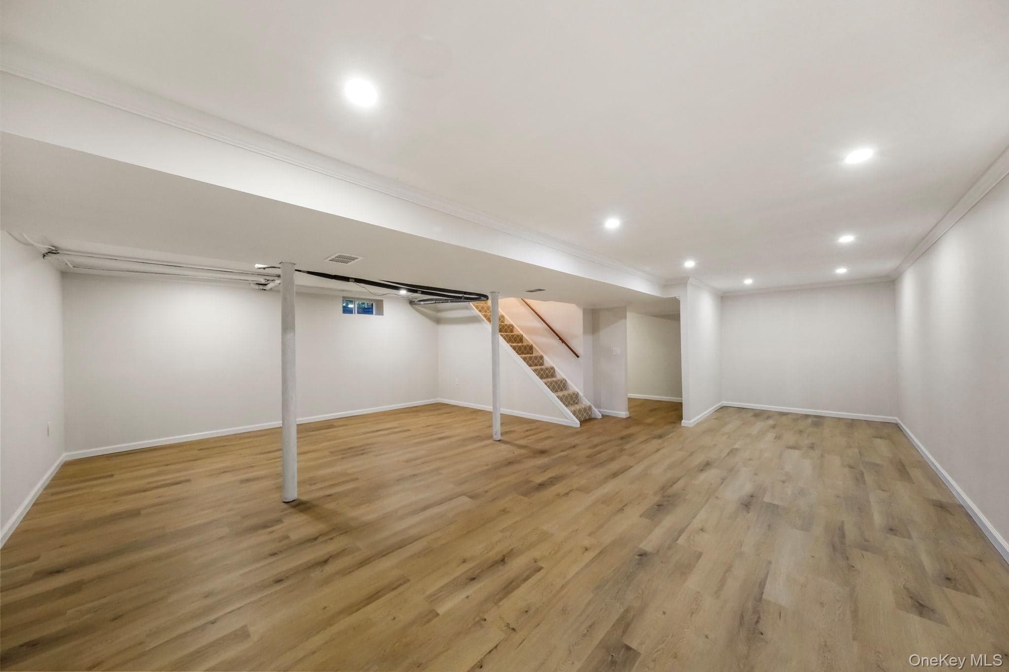 16 Knollwood Road thumbnail 23