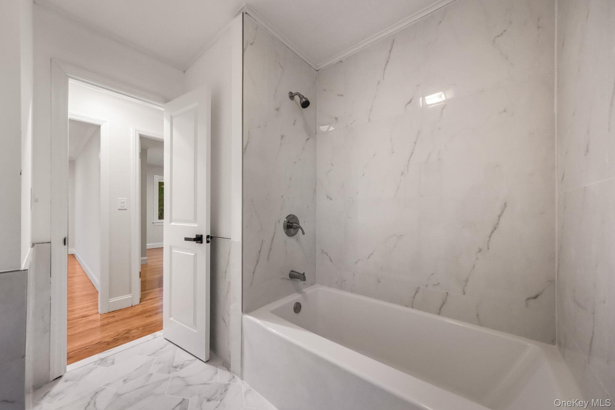 16 Knollwood Road thumbnail 15