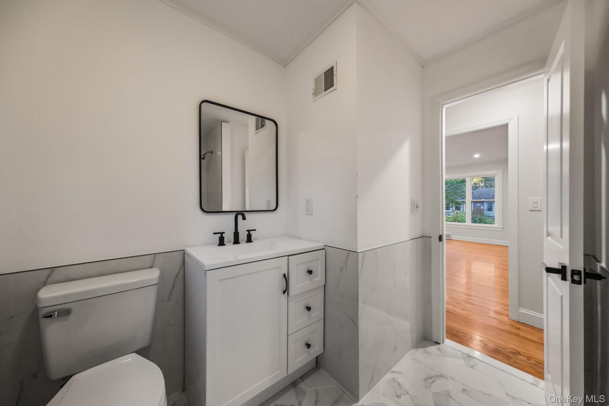 16 Knollwood Road thumbnail 16