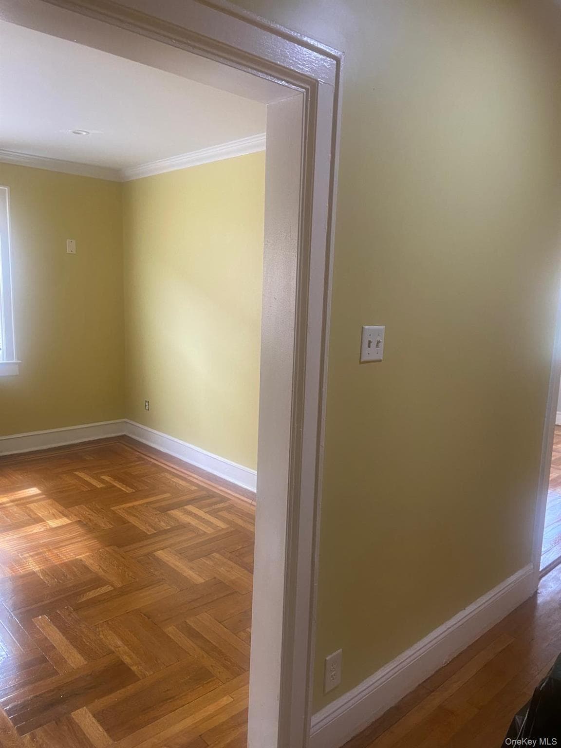 1006 E 241 St ST thumbnail 7