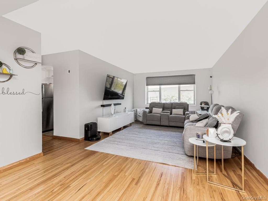 6300 Riverdale Avenue Unit: 3K thumbnail 4