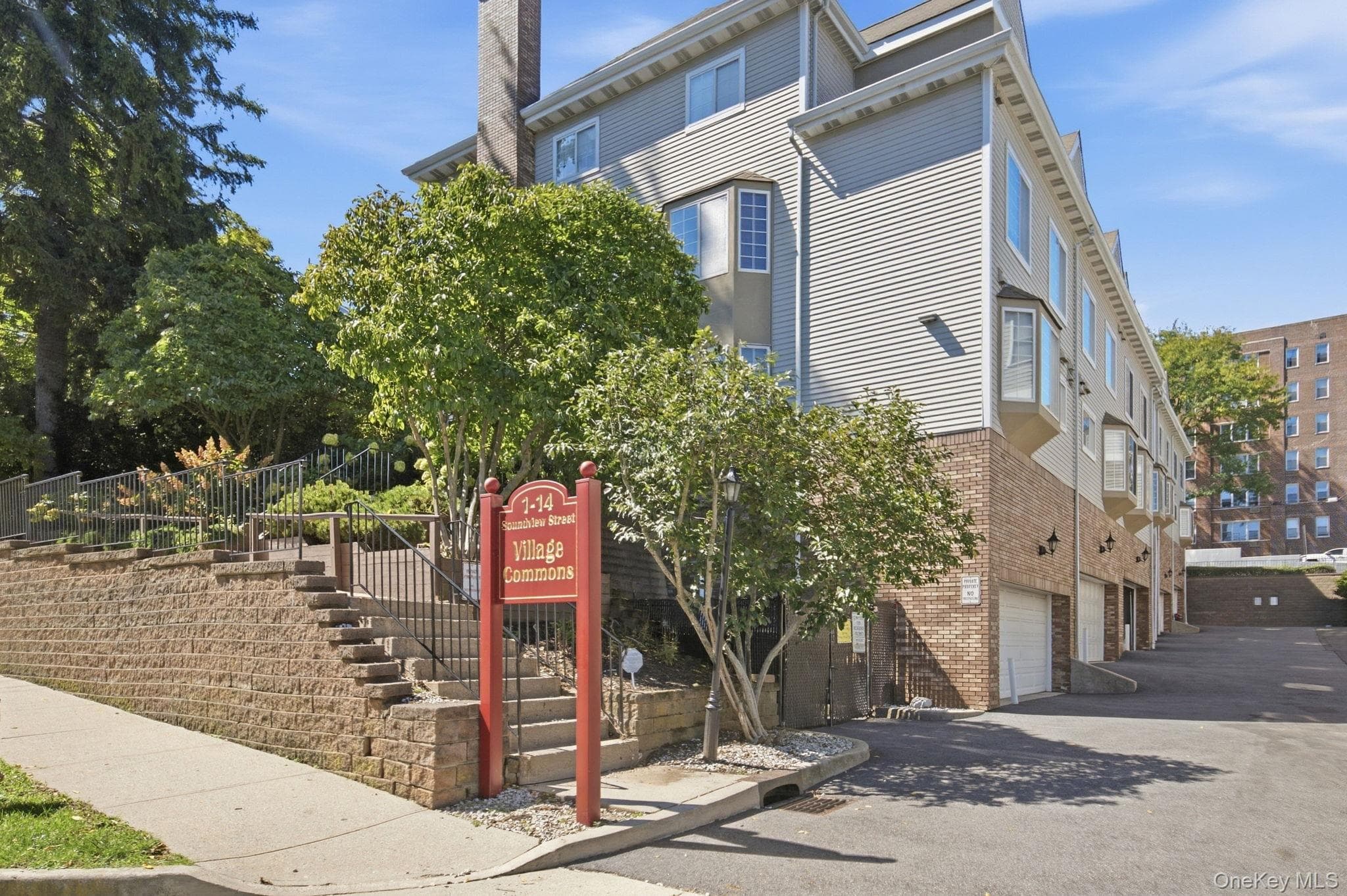 12 Soundview Street thumbnail 23