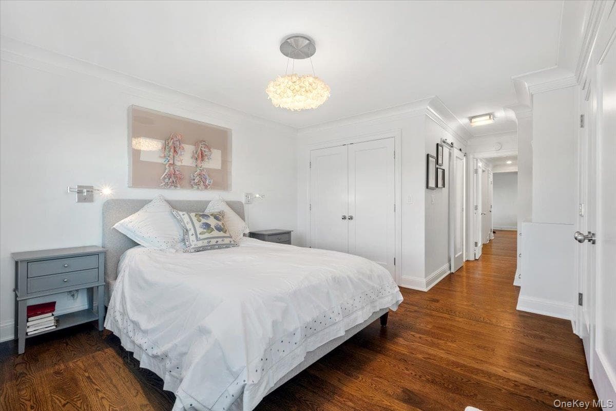 3 Washington Square Unit: 6B thumbnail 15