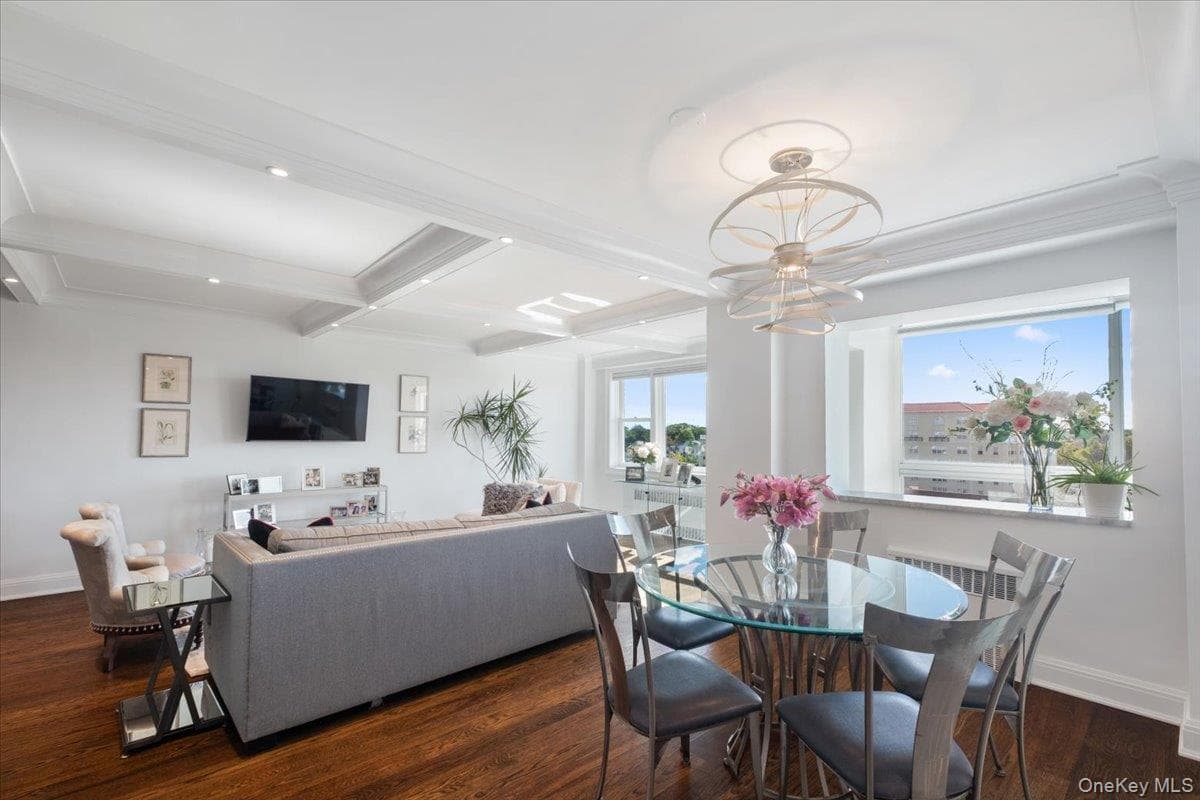 3 Washington Square Unit: 6B thumbnail 10
