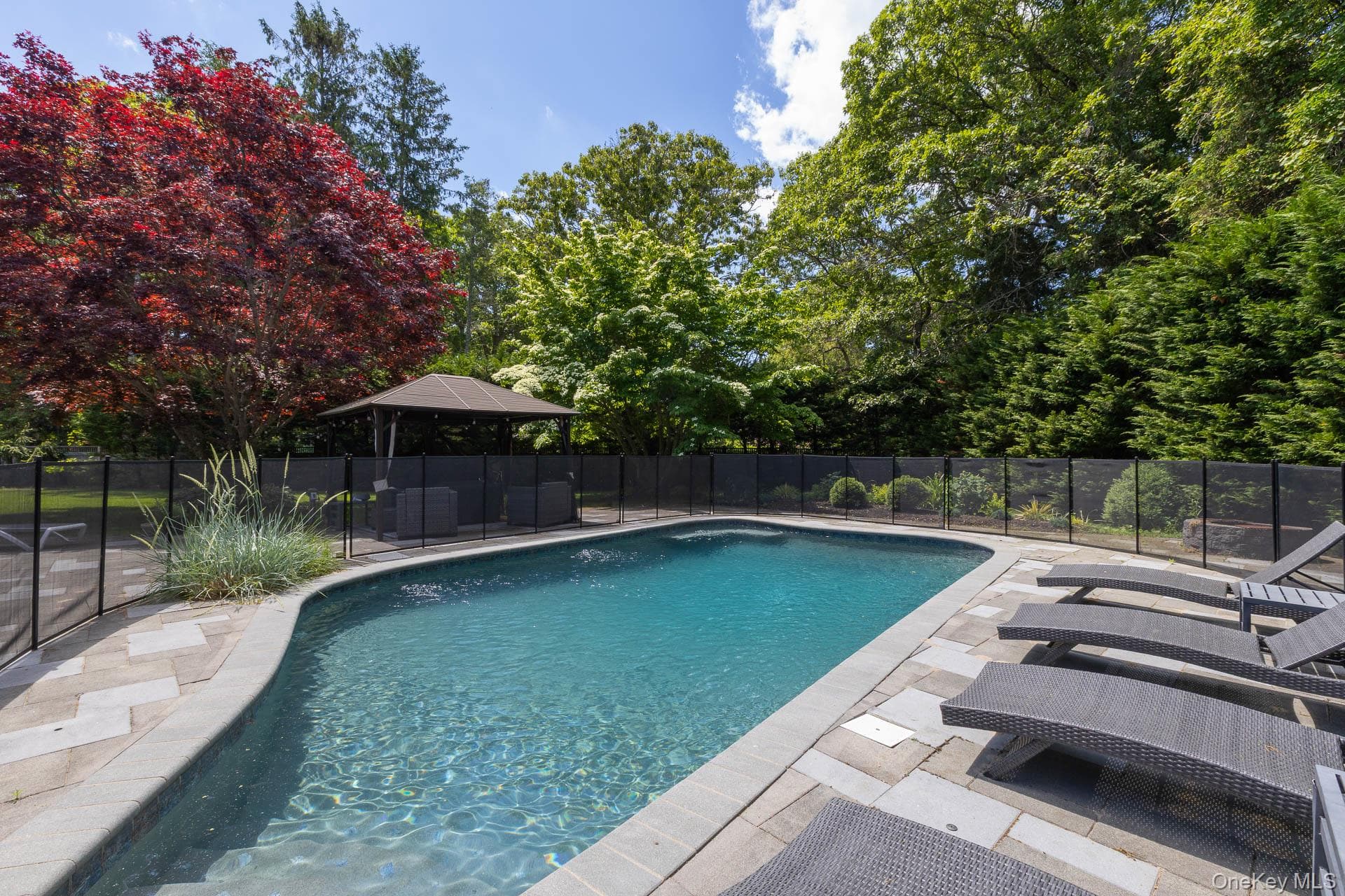 19 Groveland Avenue thumbnail 32