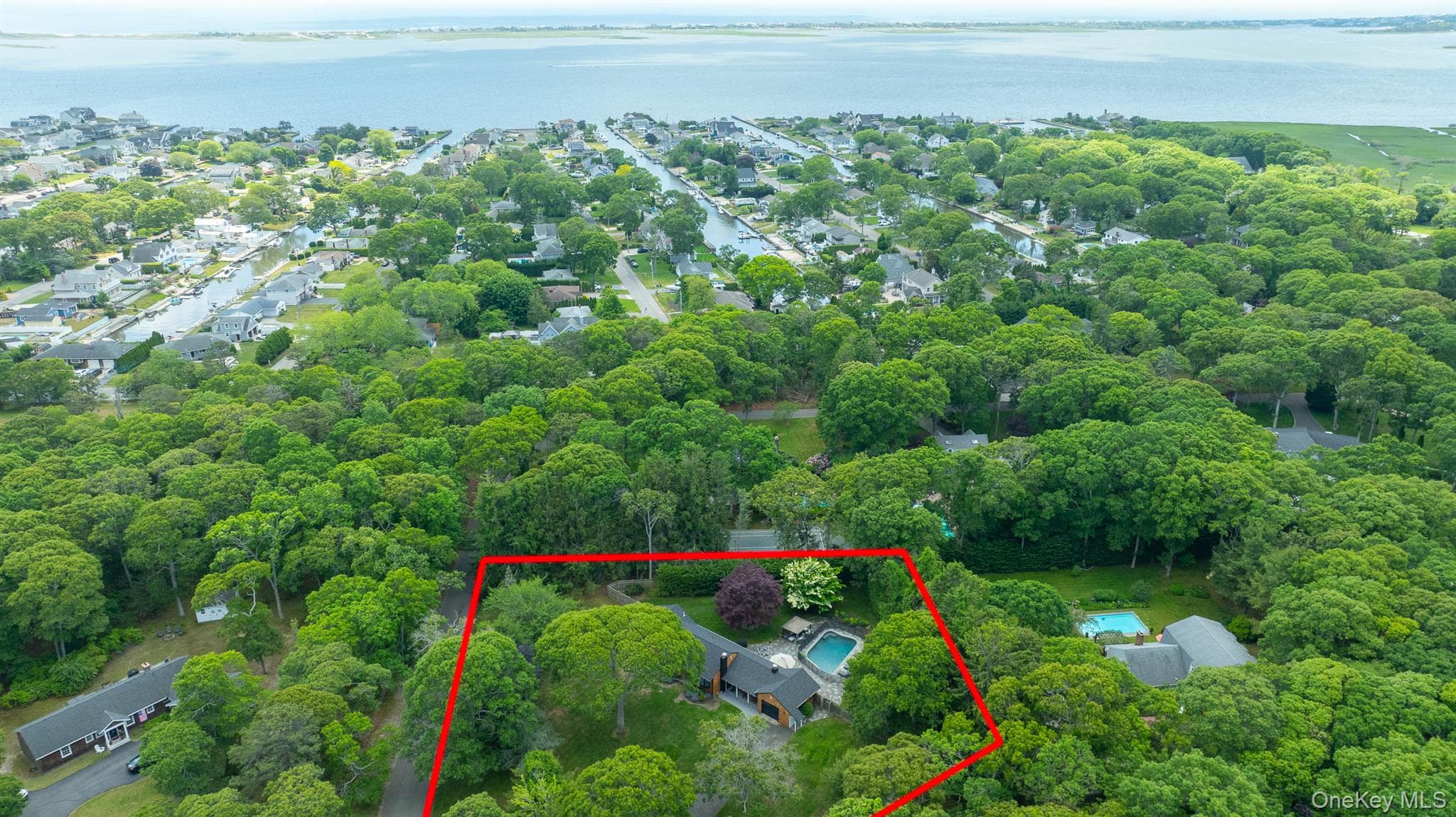 19 Groveland Avenue thumbnail 37
