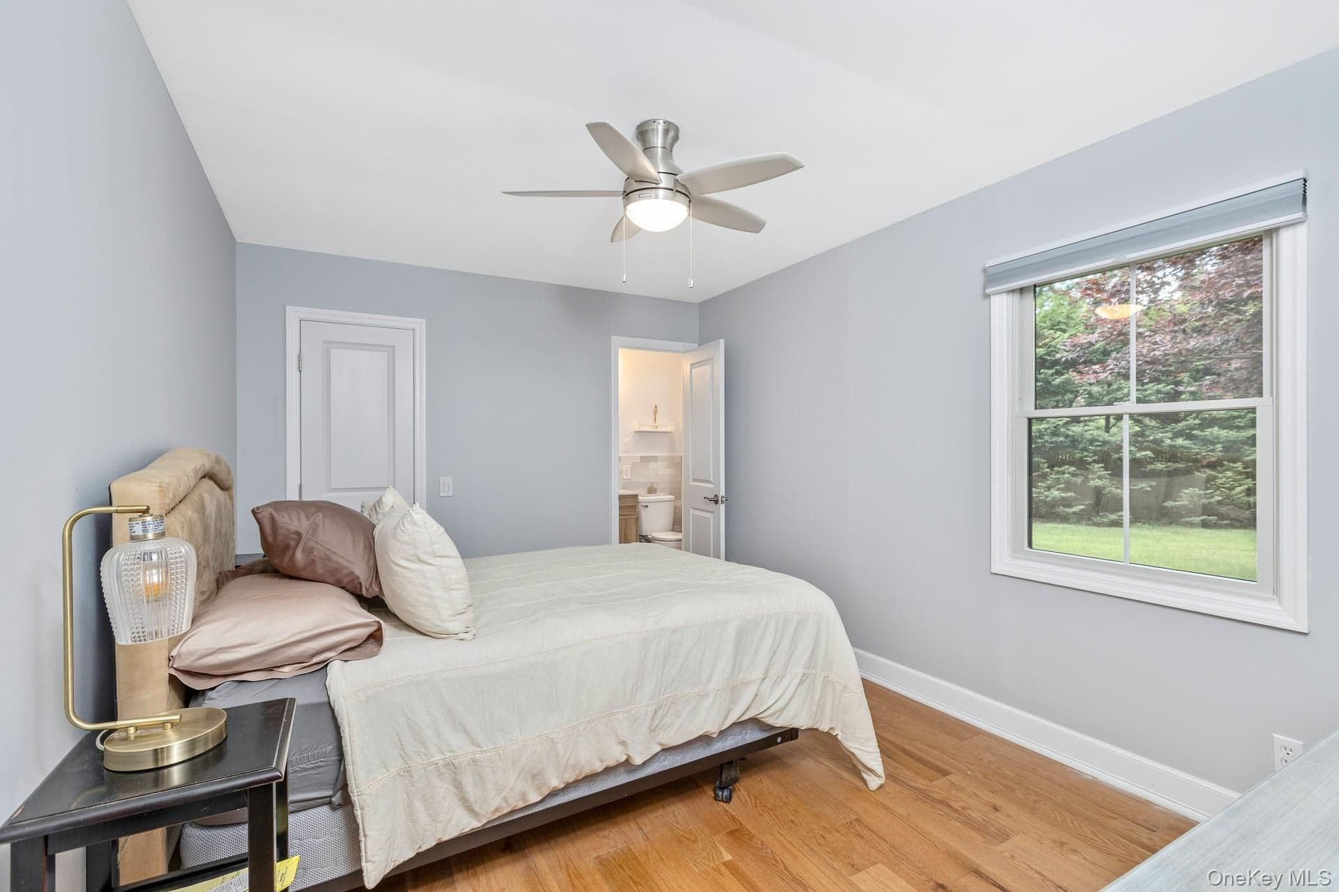 19 Groveland Avenue thumbnail 24