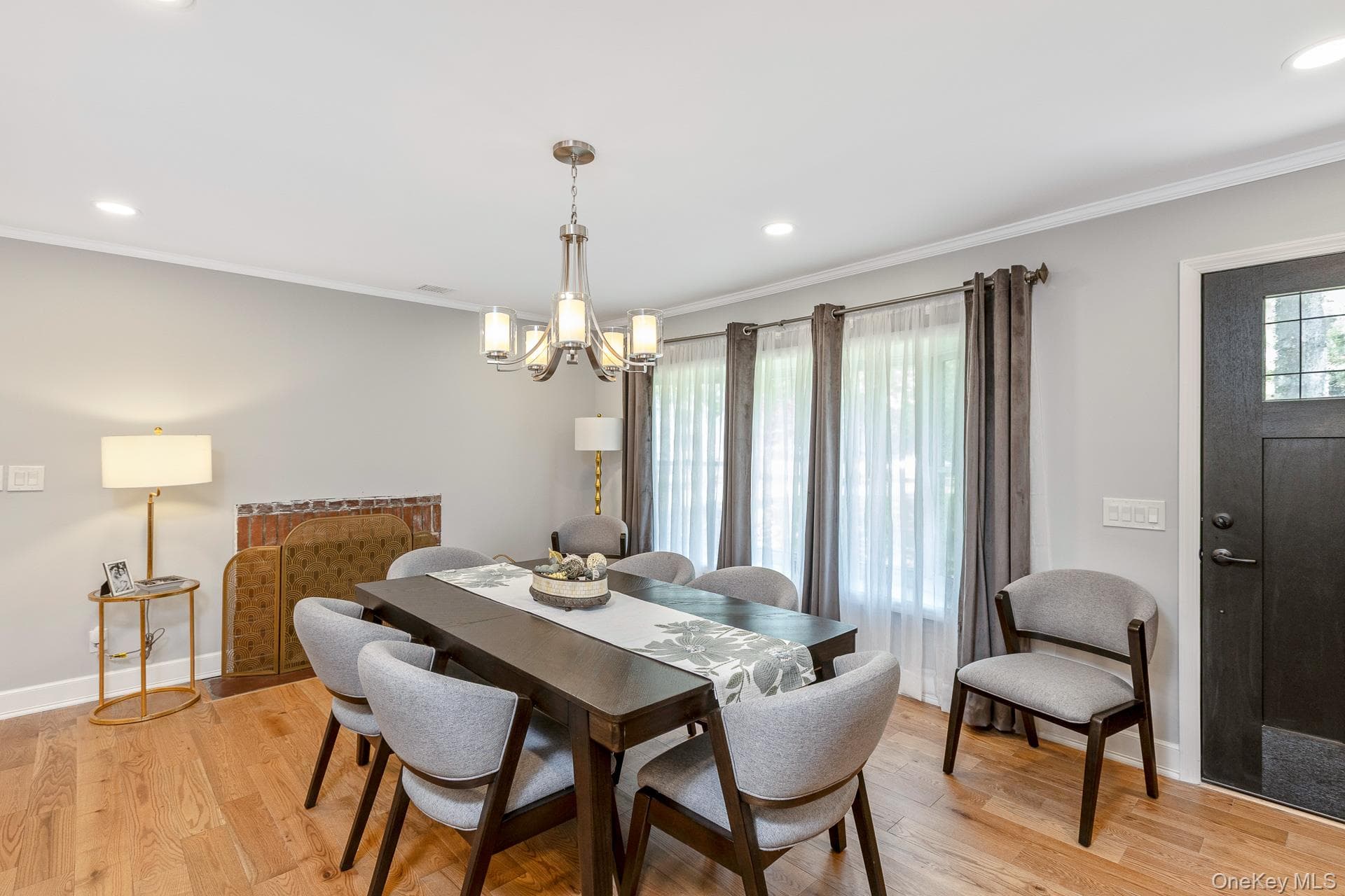 19 Groveland Avenue thumbnail 21