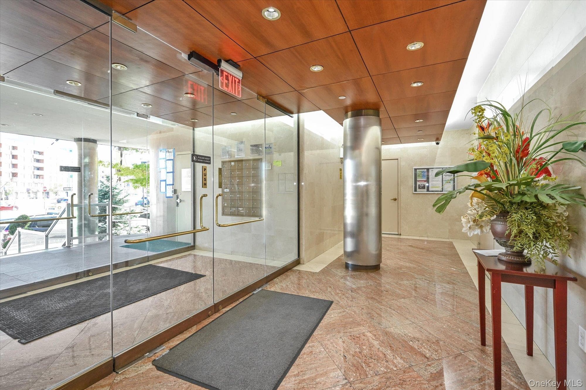 81-14 Queens Boulevard Unit: PH6C thumbnail 19