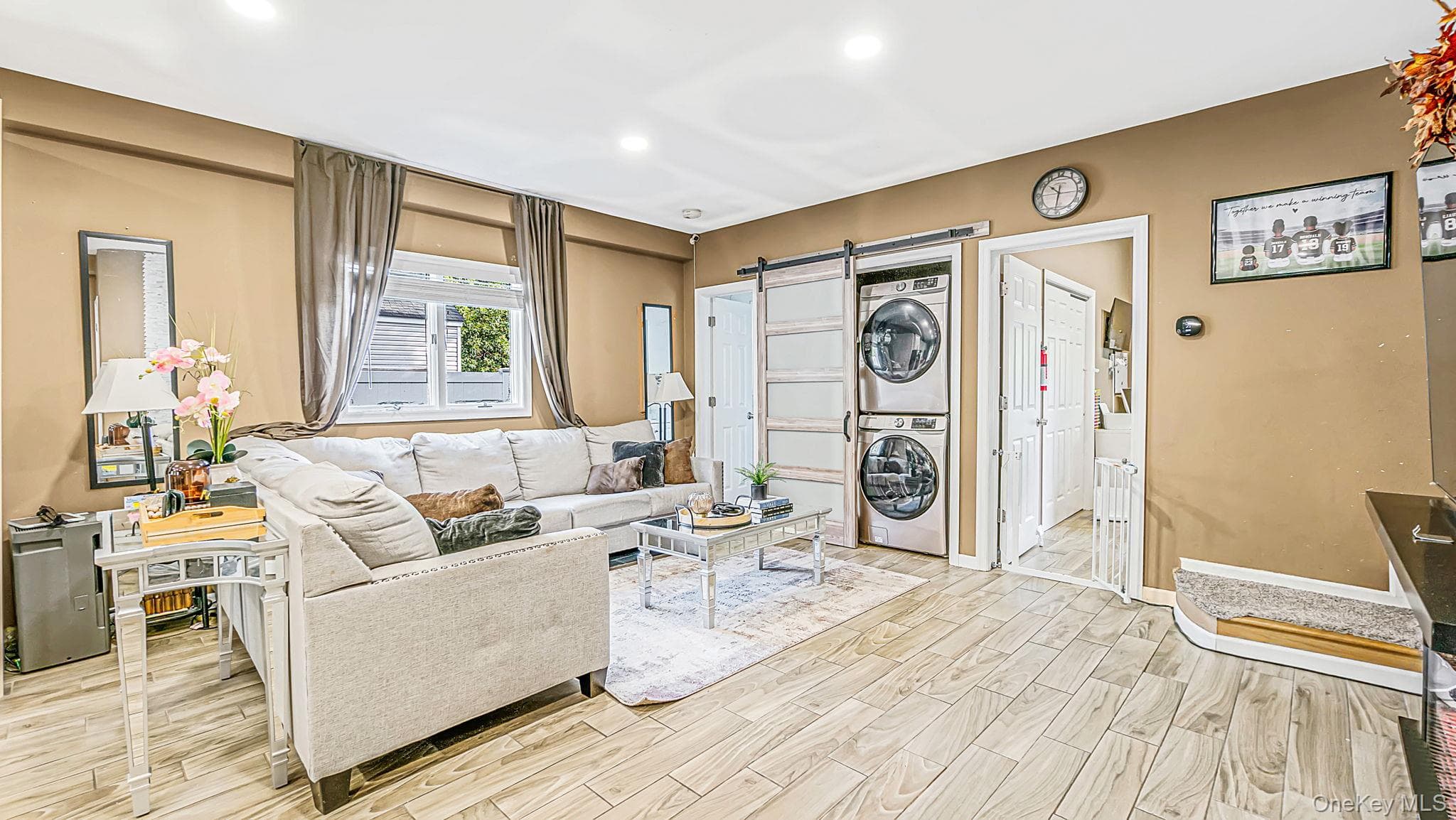 73 Lynbrook Drive thumbnail 14