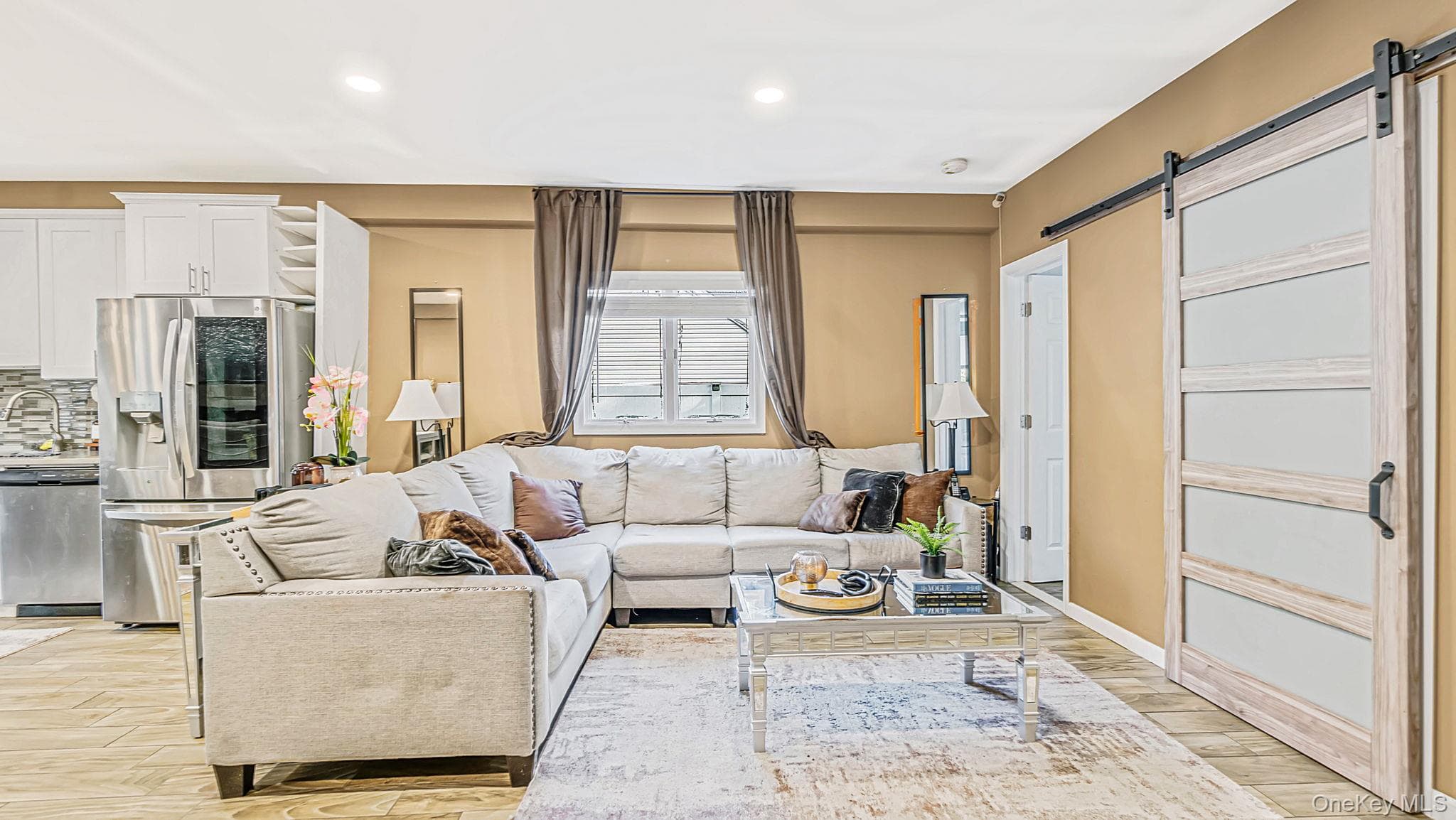 73 Lynbrook Drive thumbnail 12