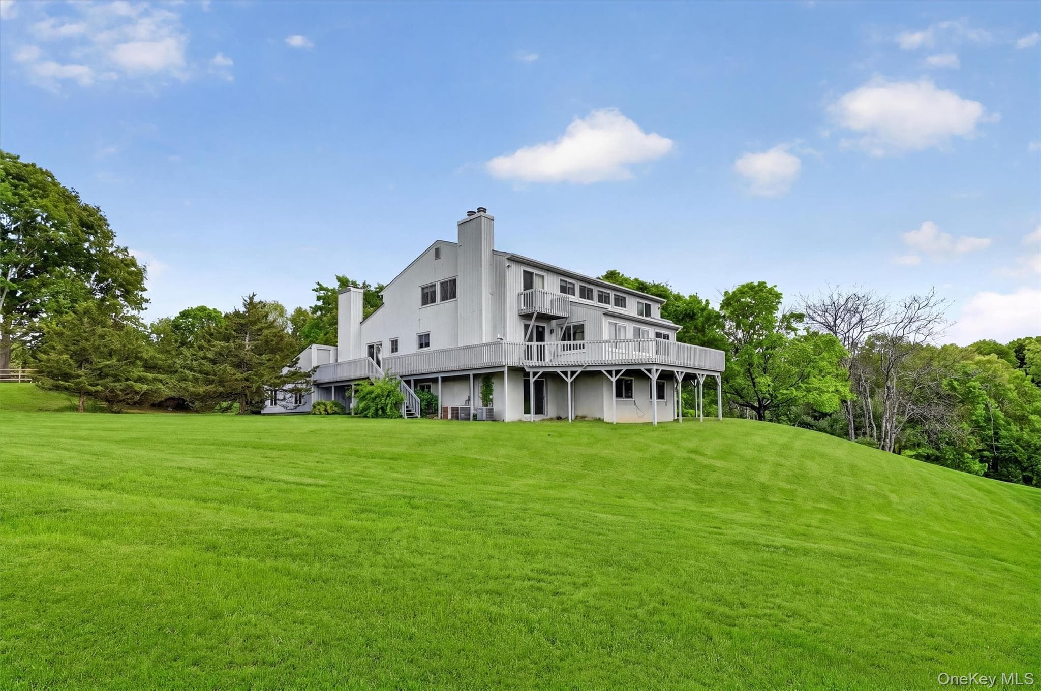 15 Deer Pond Drive thumbnail 38