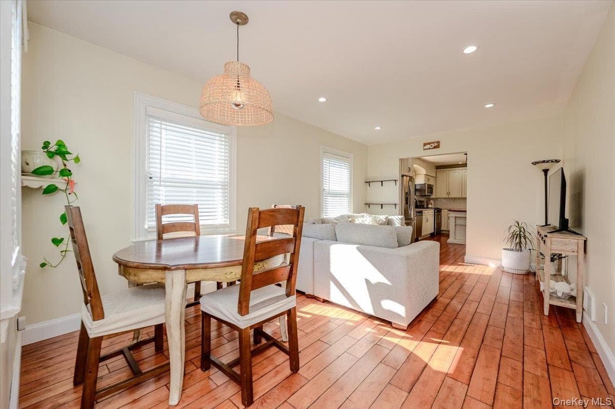 412 Fire Island Avenue thumbnail 5