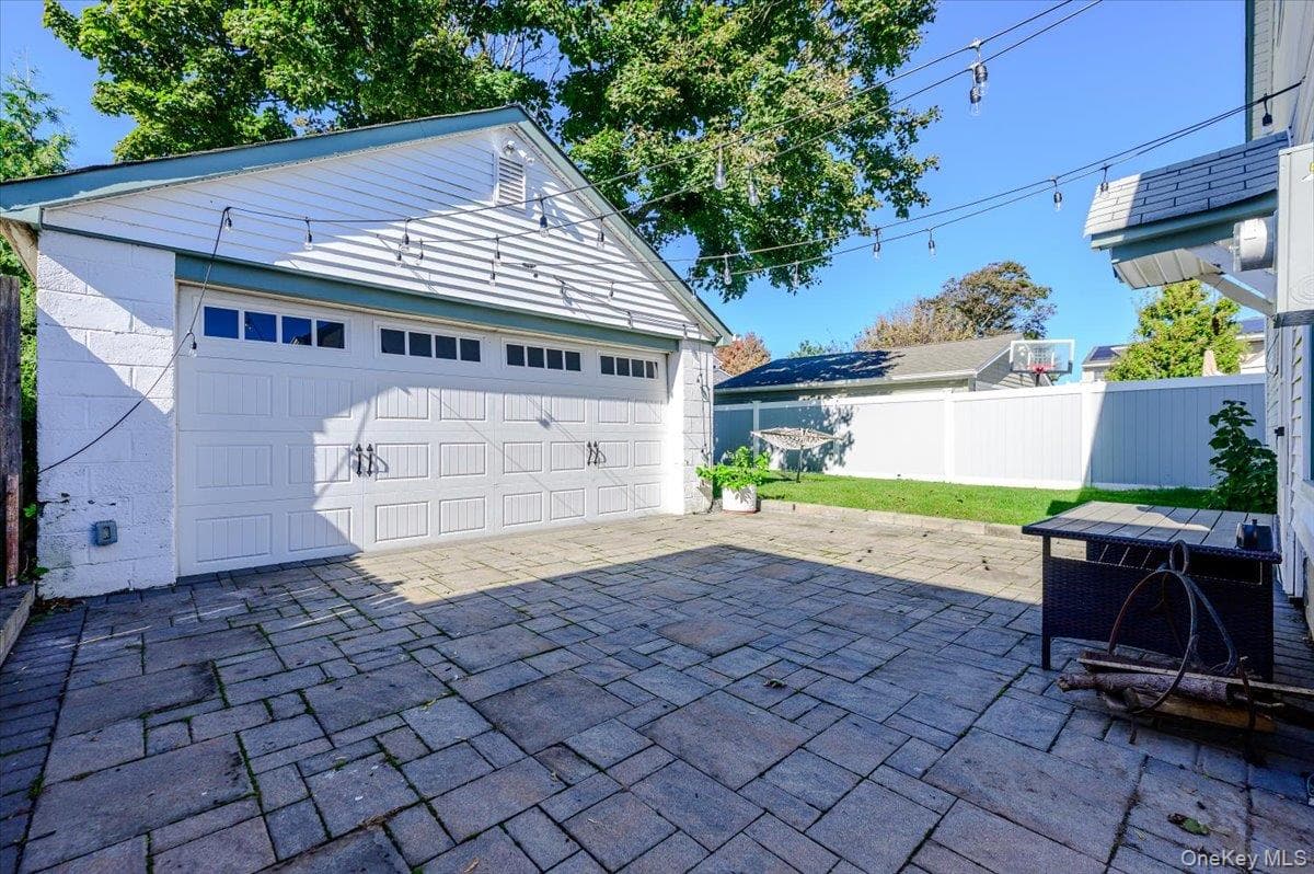 412 Fire Island Avenue thumbnail 25