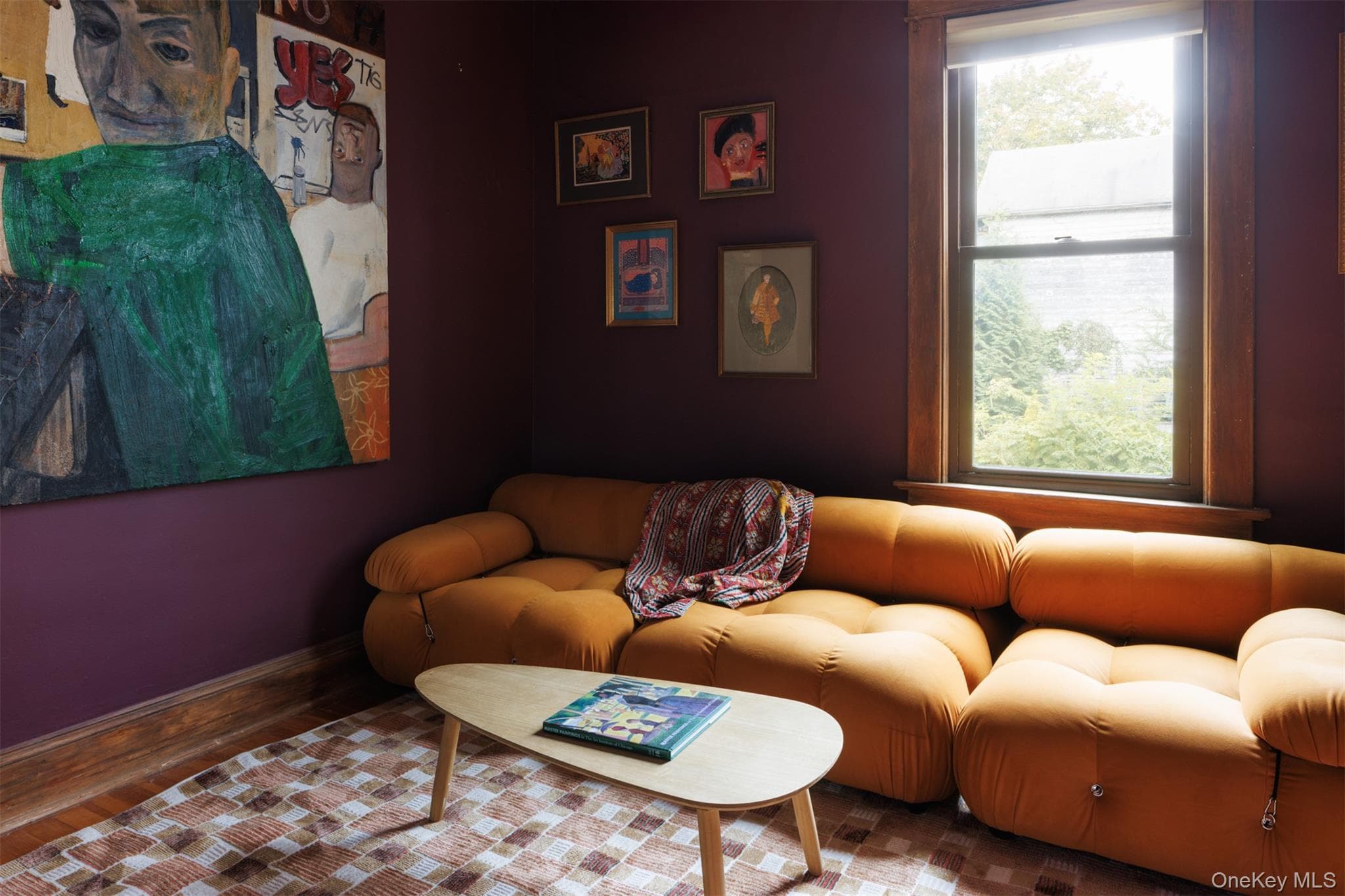 910 Columbia Street thumbnail 11