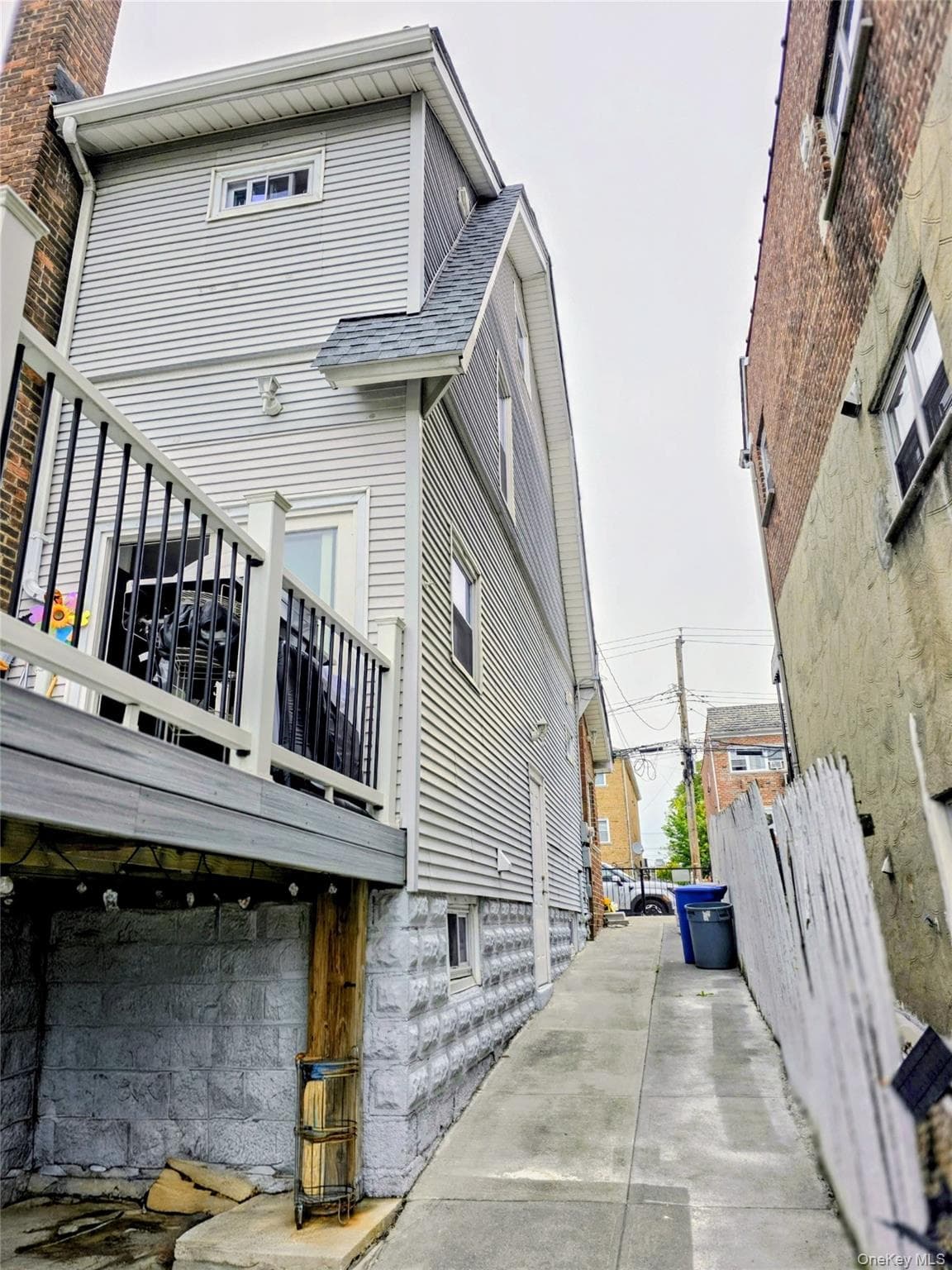 1015 Revere Avenue thumbnail 30