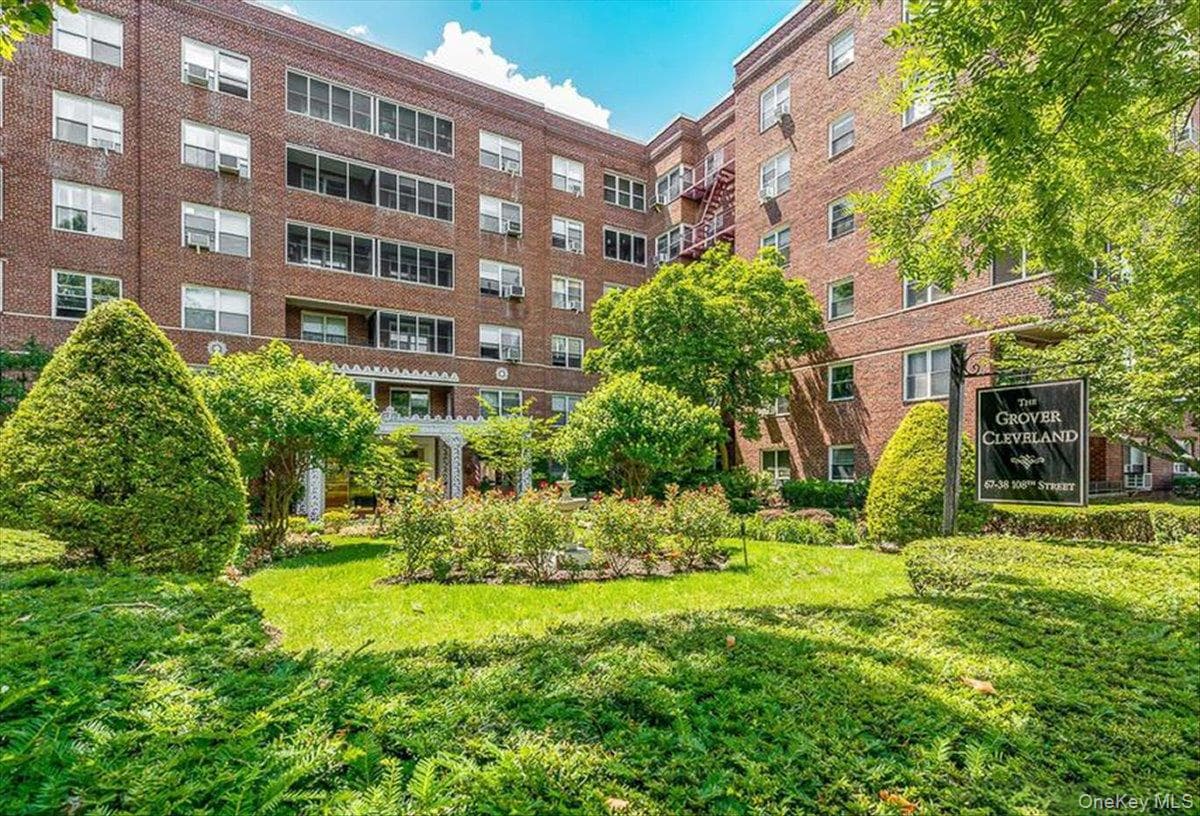 67-38 108th Street Unit: C/34, Forest Hills