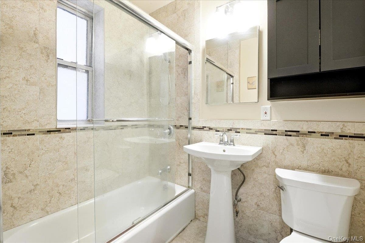 67-38 108th Street Unit: C/34 thumbnail 17