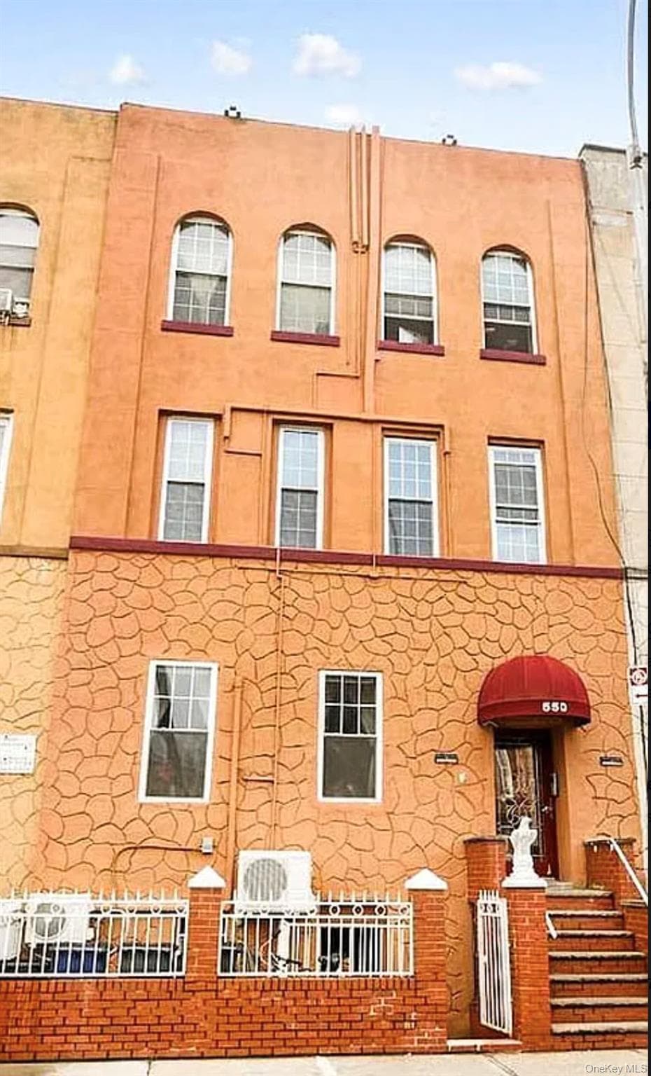 550 Hart Street, Brooklyn